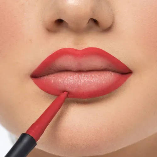 تصویر آرایش لب